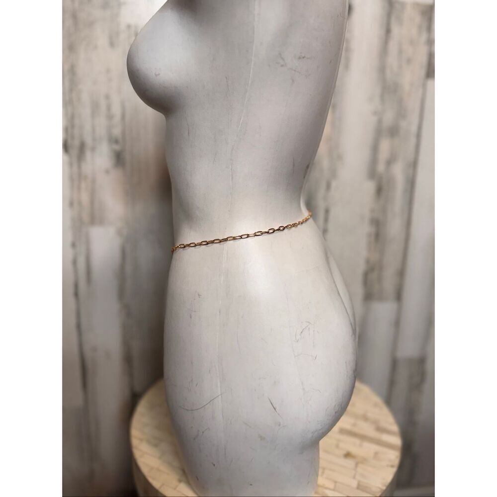 Gold Chain Waist Belt with Dangling Shell Charm – Adjustable Body Chain - Picture 3 of 5